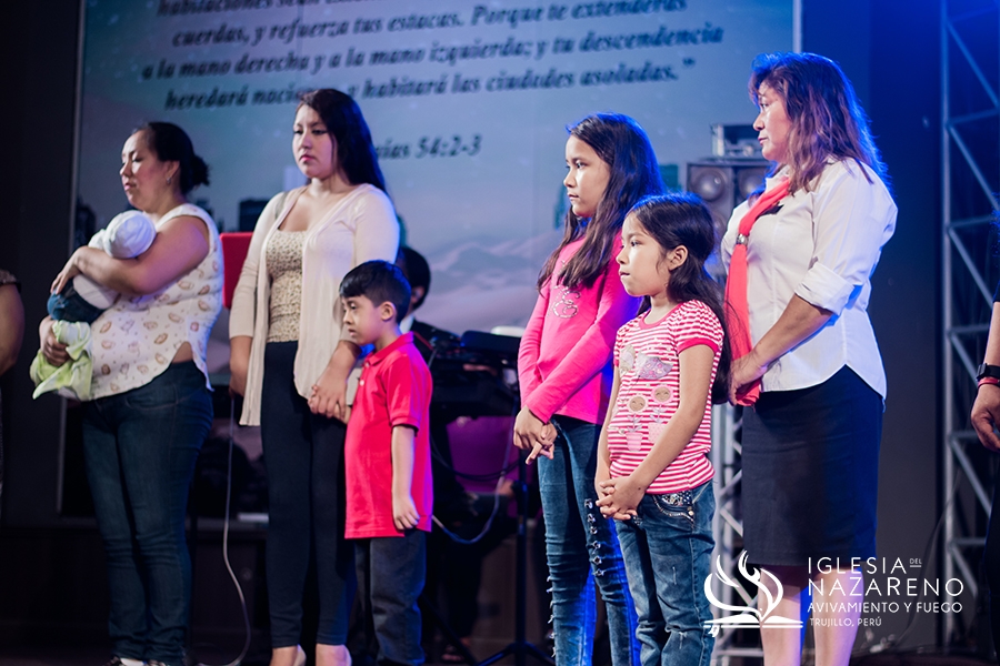 Celebraci&oacute;n Y Avivamiento