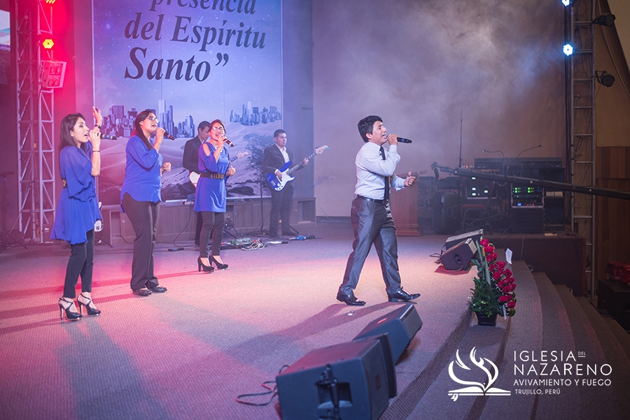 Celebraci&oacute;n Y Avivamiento