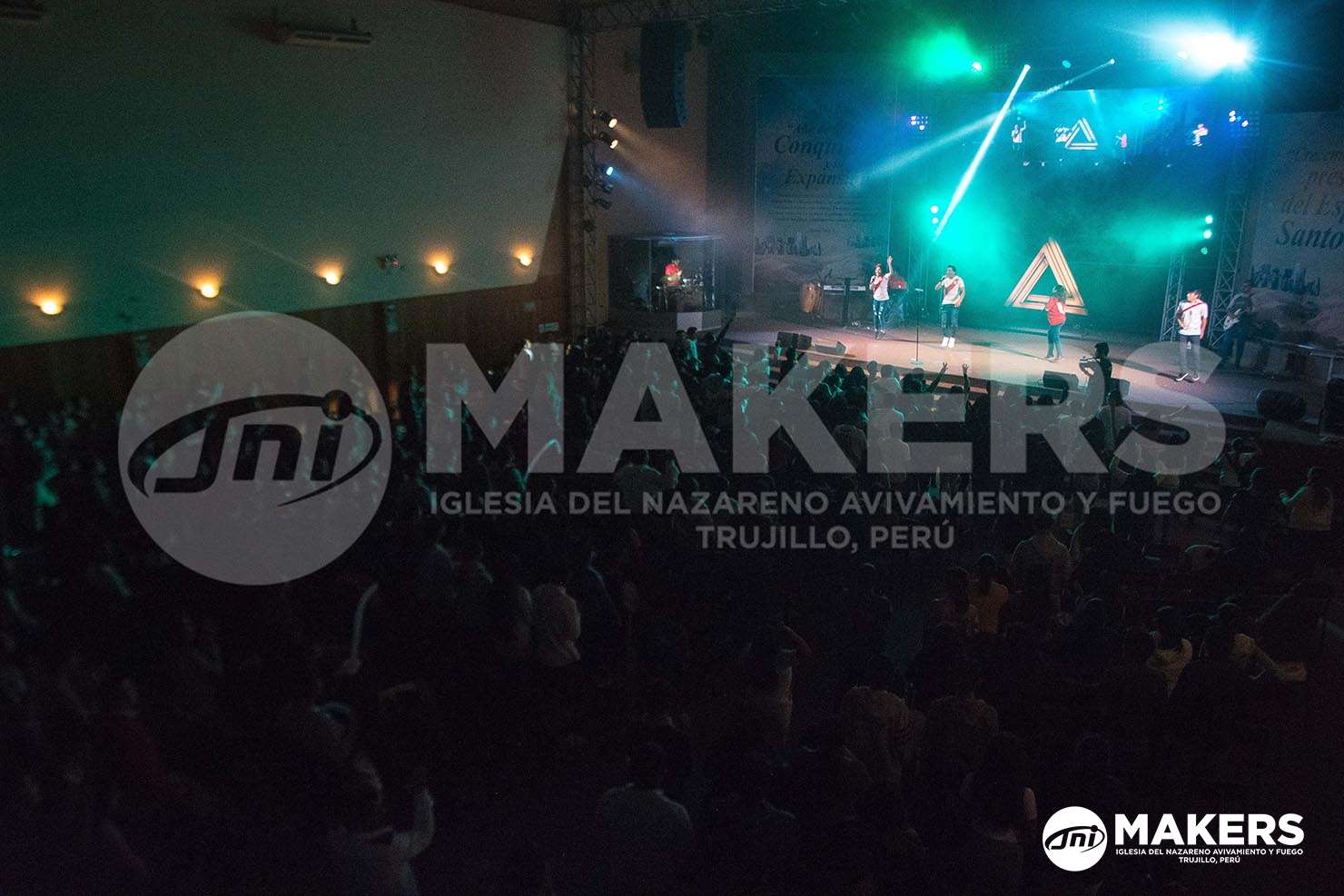 Todos para uno y uno para todos