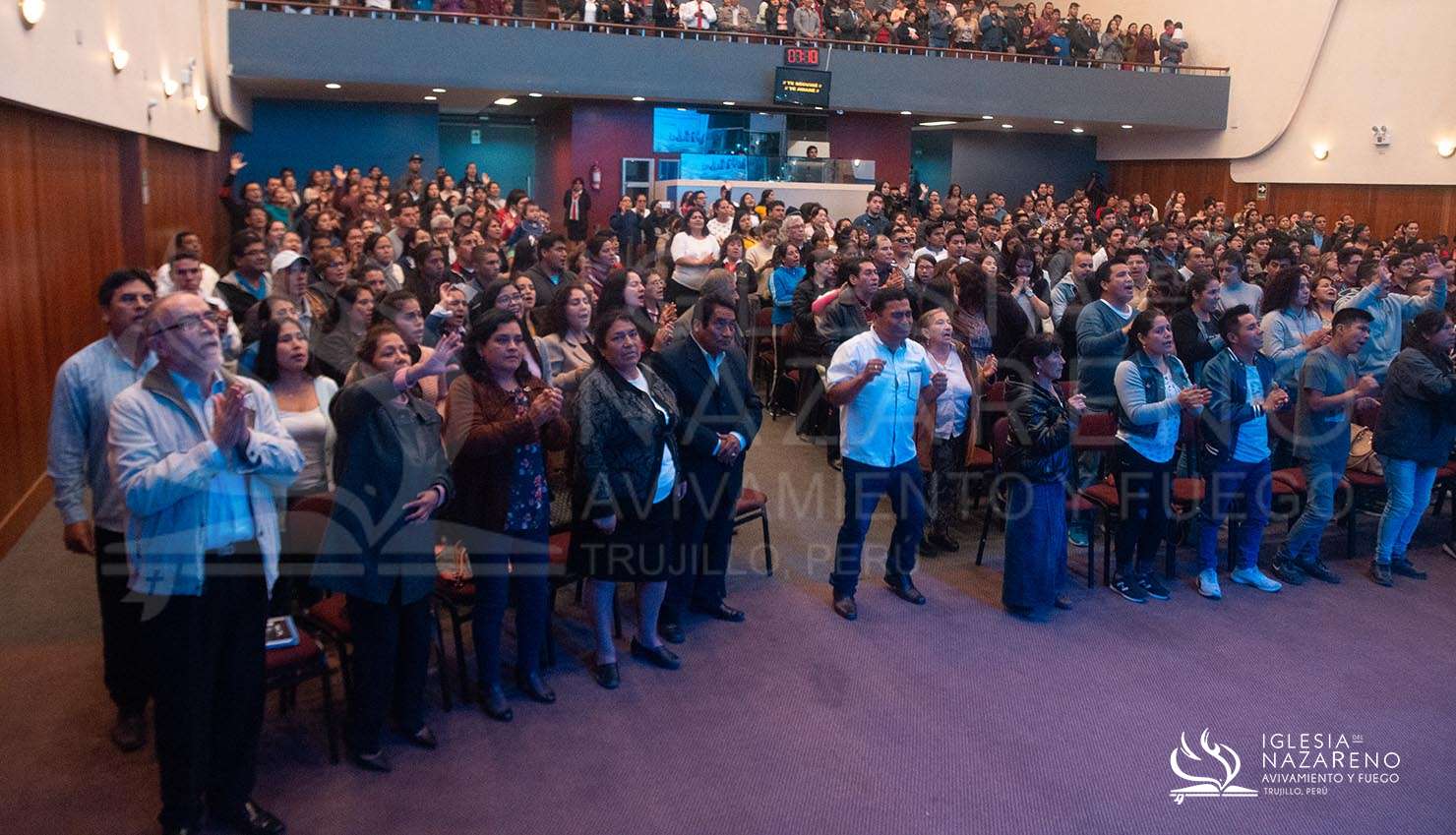 Celebraci&oacute;n Y Avivamiento