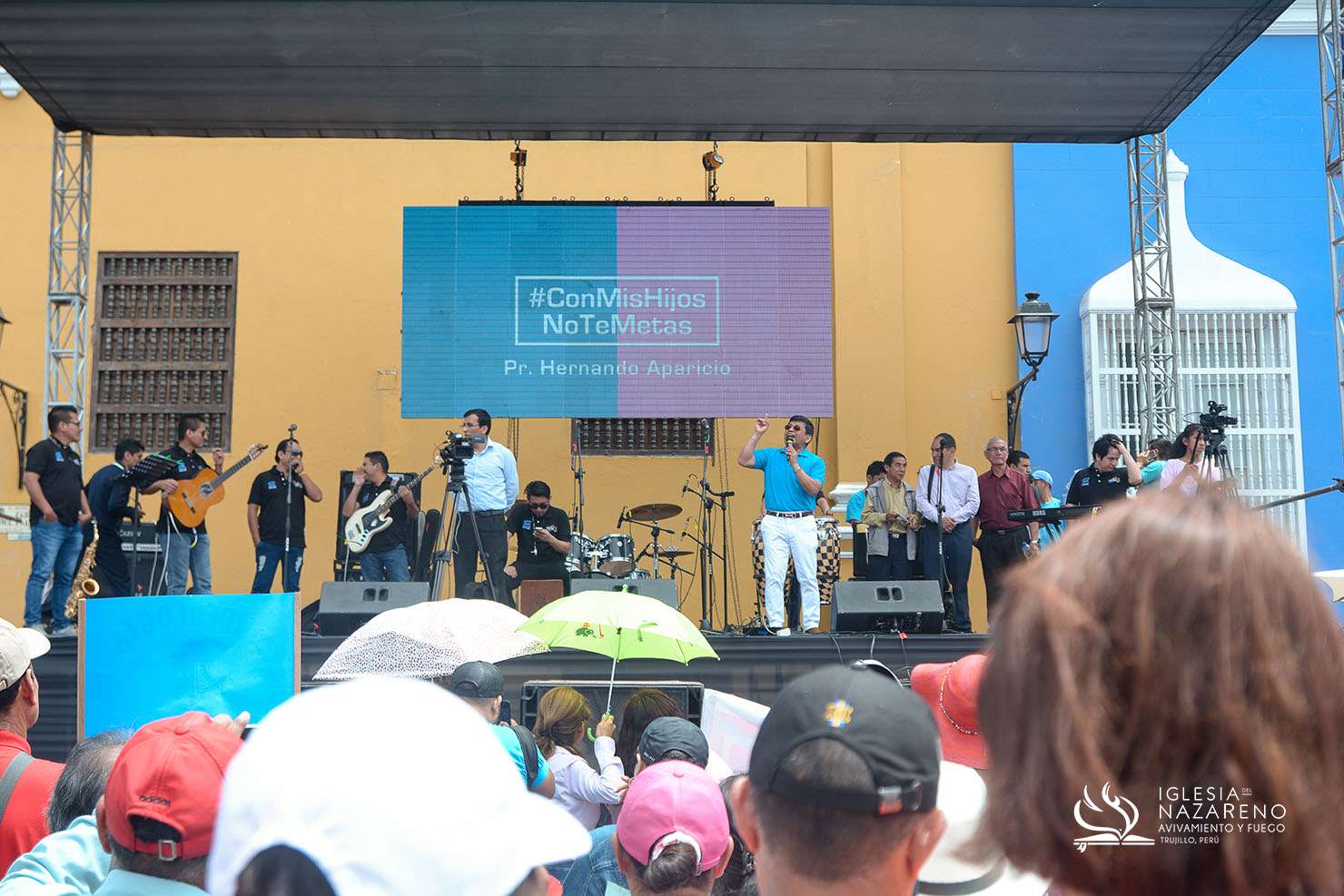 Con mis hijos no te metas
