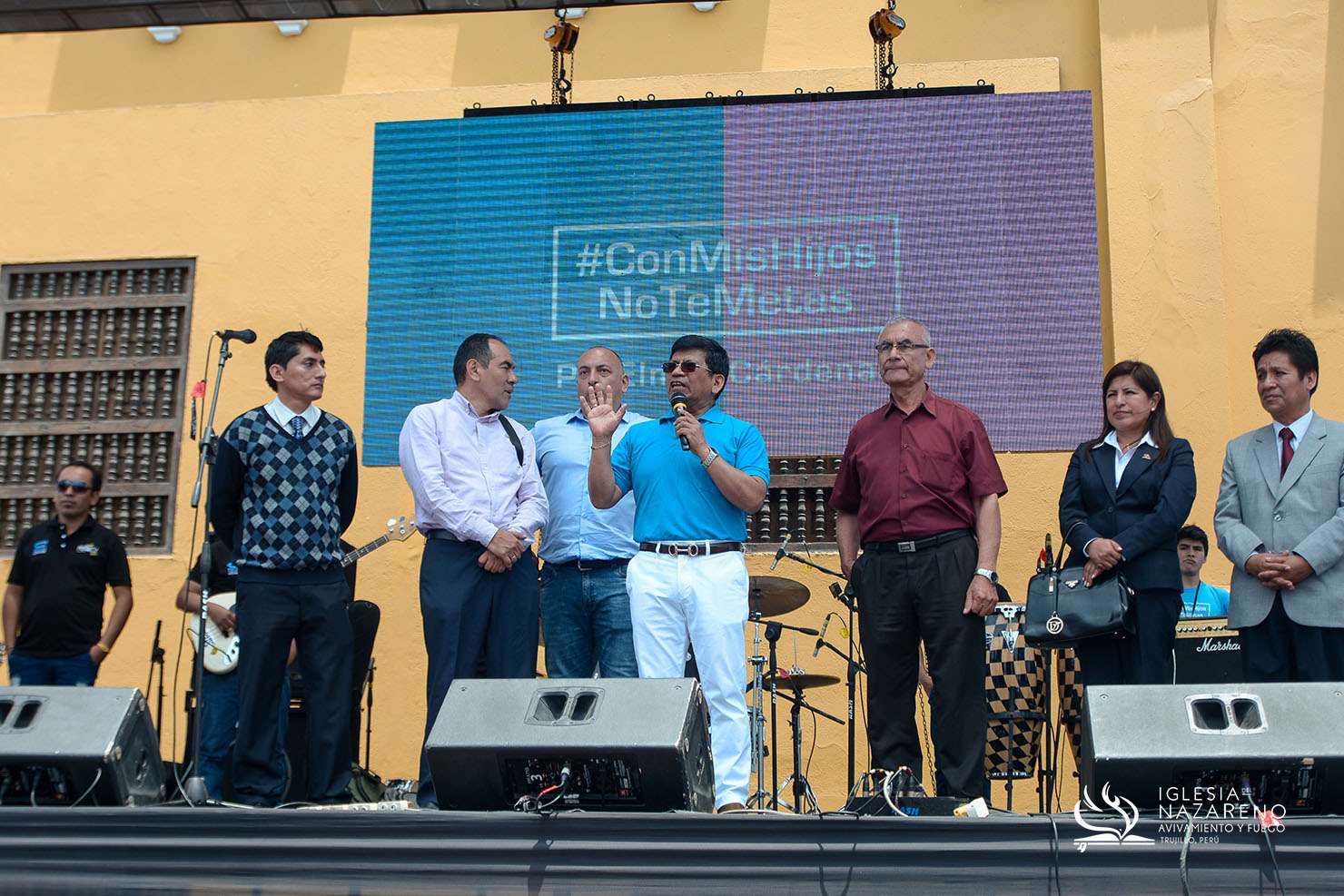 Con mis hijos no te metas
