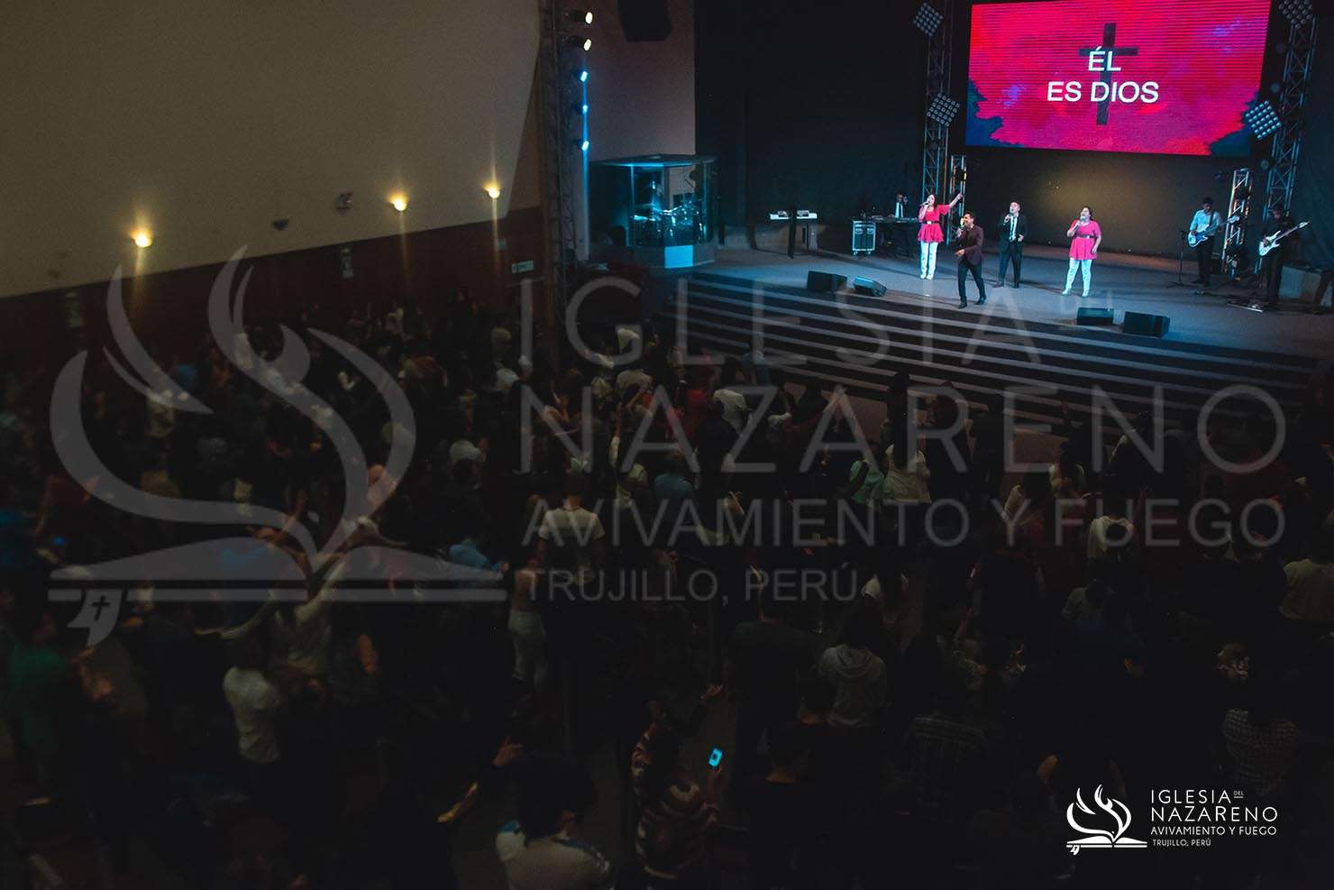 Celebraci&oacute;n Y Avivamiento