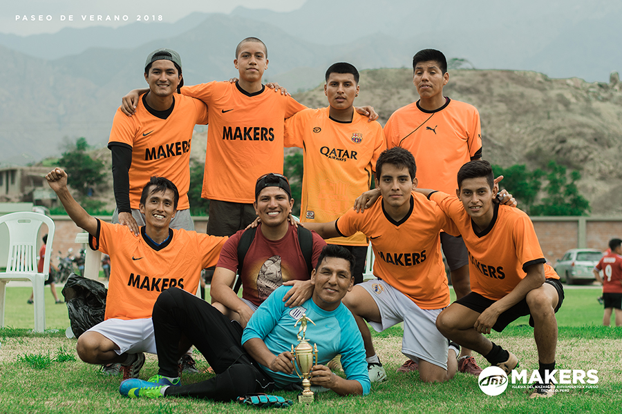 Paseo de Verano Jni Makers