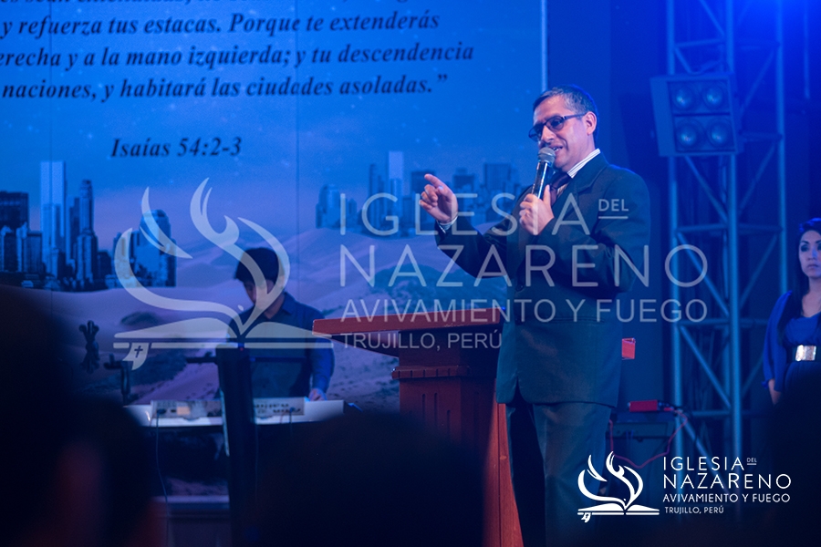 Celebraci&oacute;n Y Avivamiento
