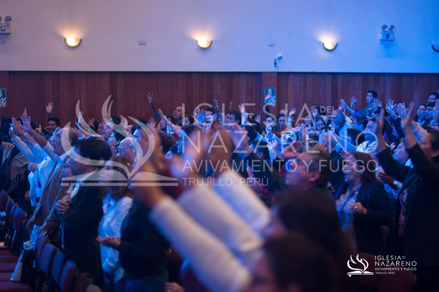 Celebraci&oacute;n Y Avivamiento
