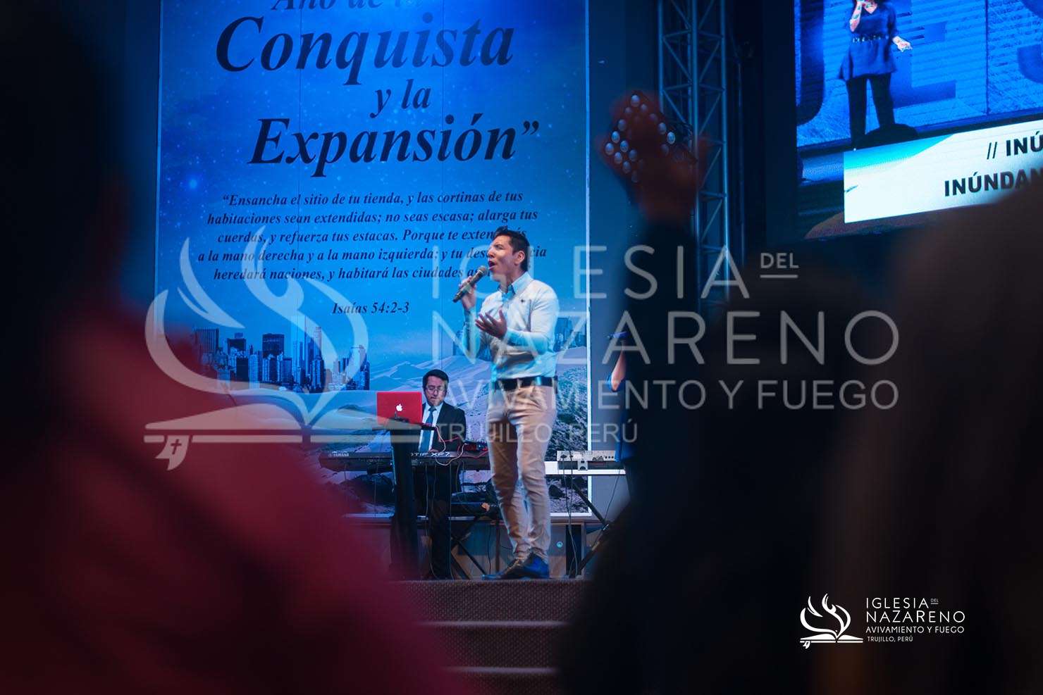 Celebraci&oacute;n Y Avivamiento