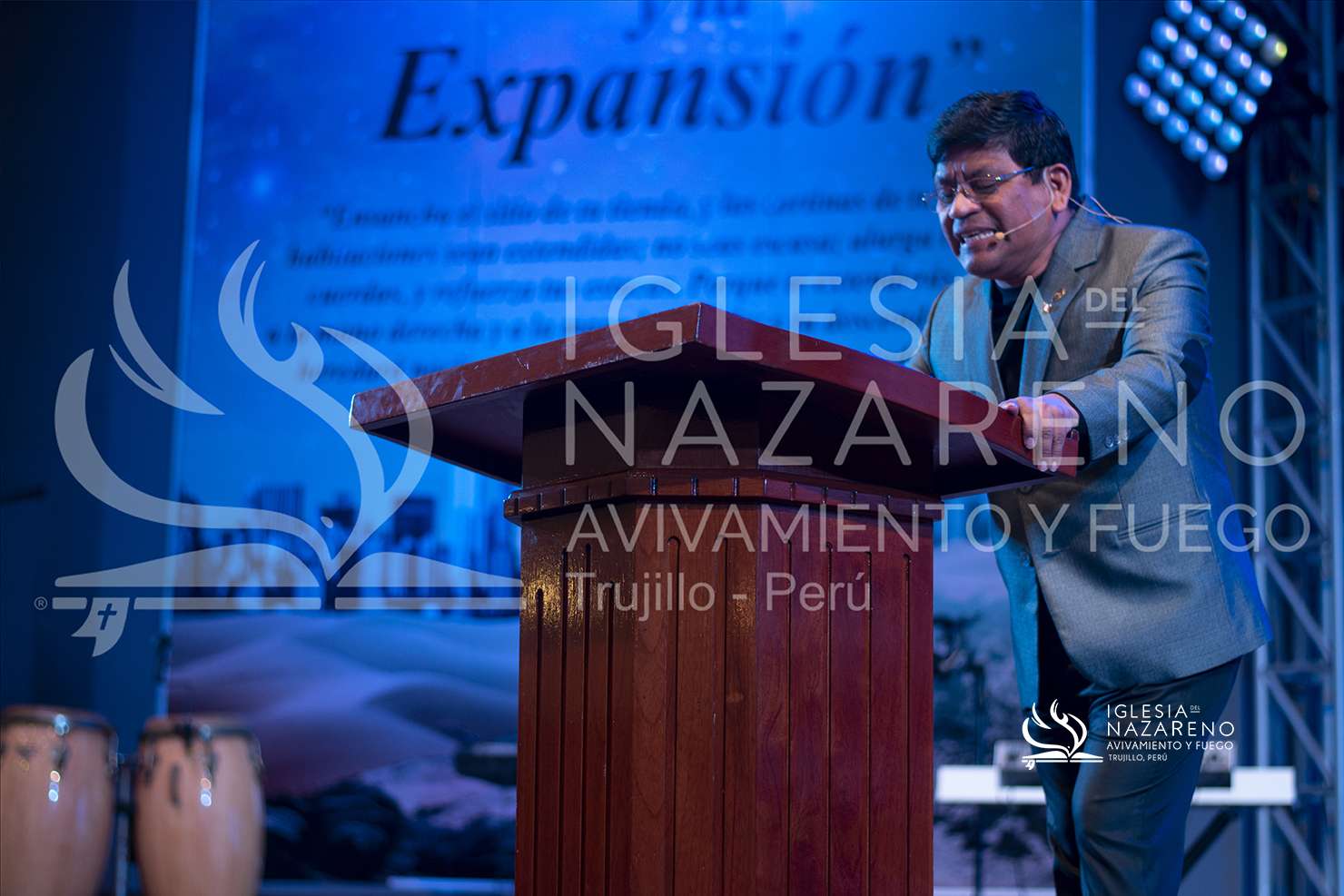 Celebraci&oacute;n Y Avivamiento