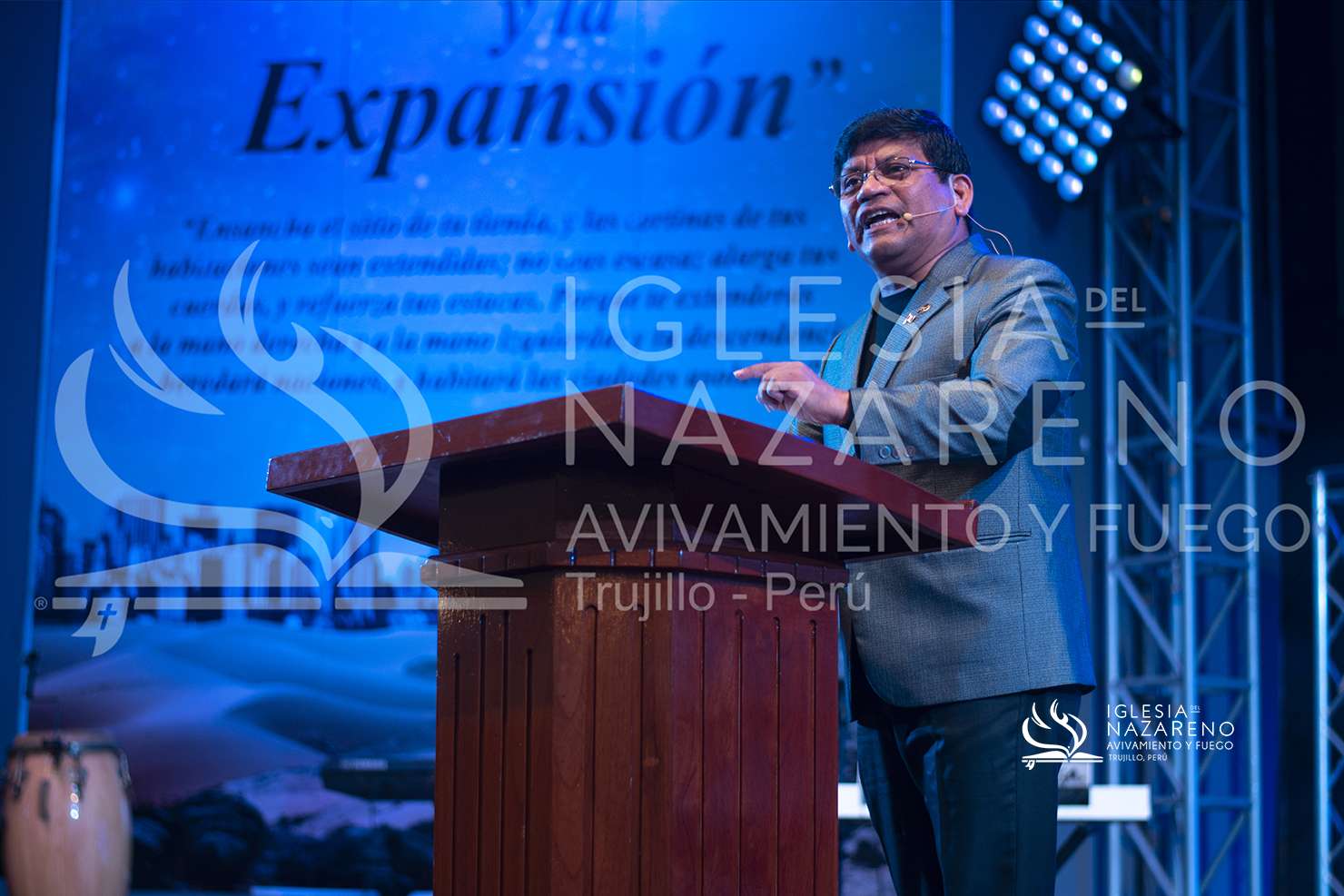 Celebraci&oacute;n Y Avivamiento