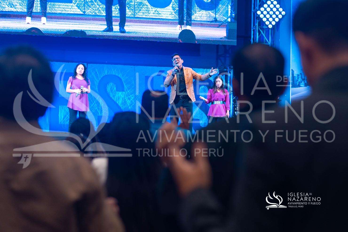 Celebraci&oacute;n Y Avivamiento