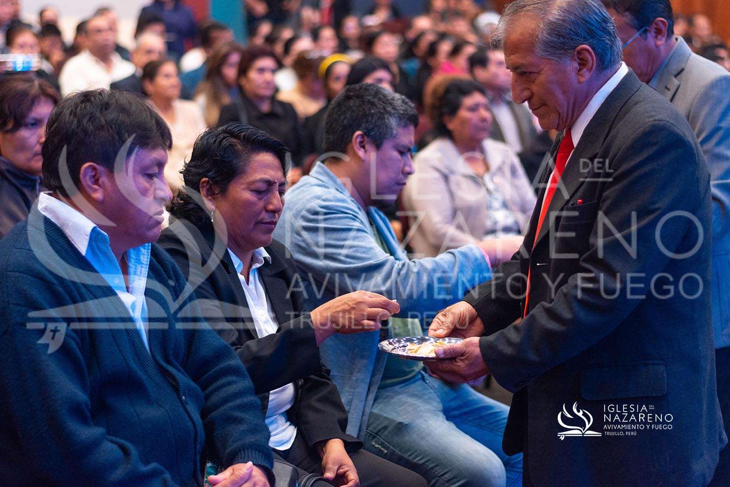 Celebraci&oacute;n Y Avivamiento