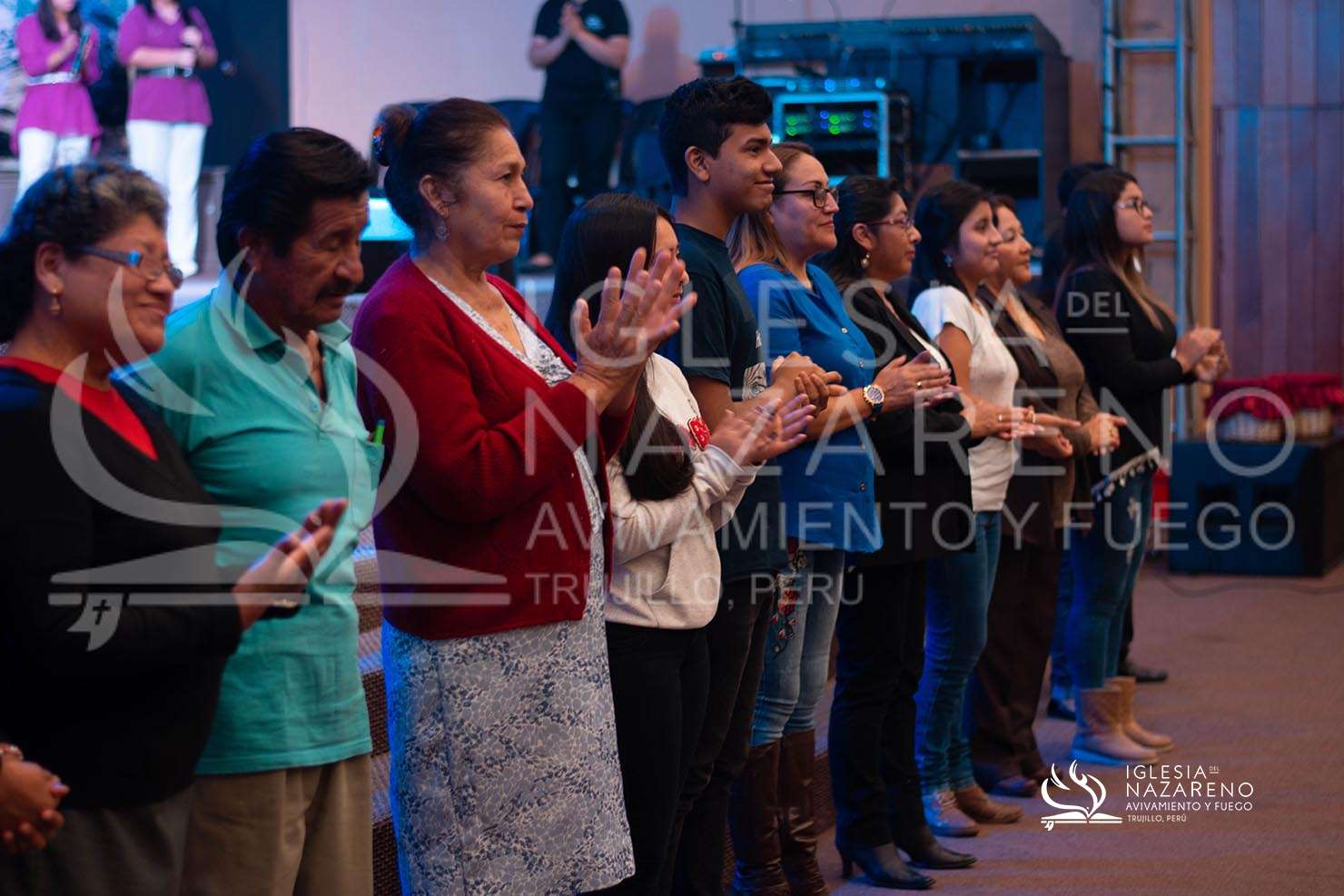 Celebraci&oacute;n Y Avivamiento