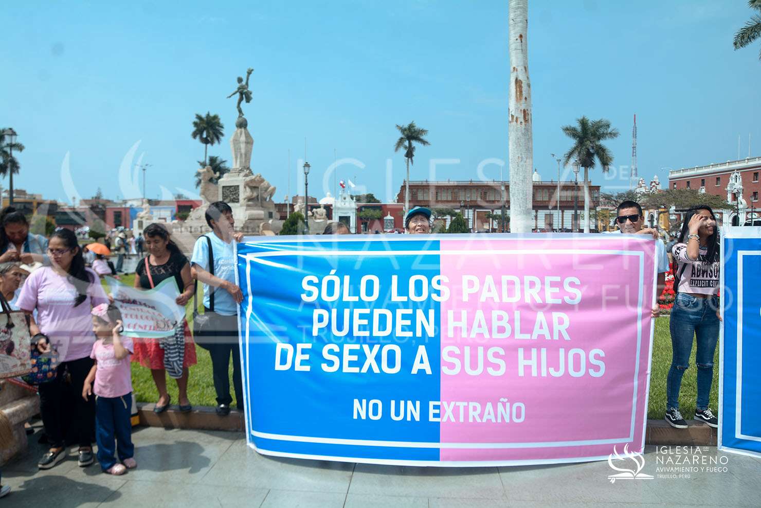 Con mis hijos no te metas