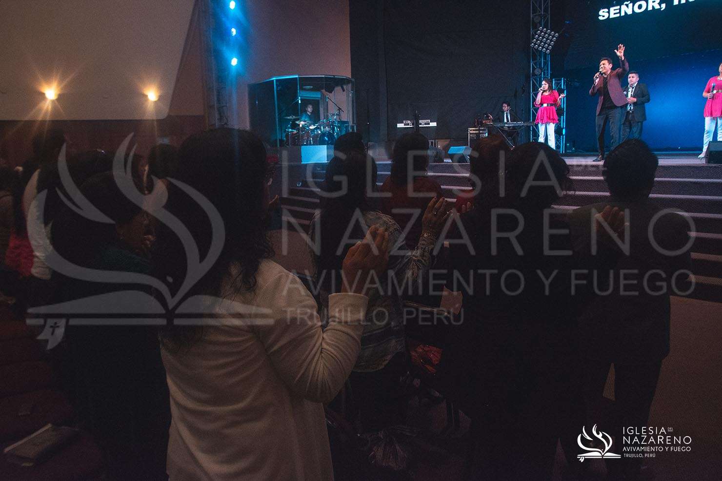 Celebraci&oacute;n Y Avivamiento