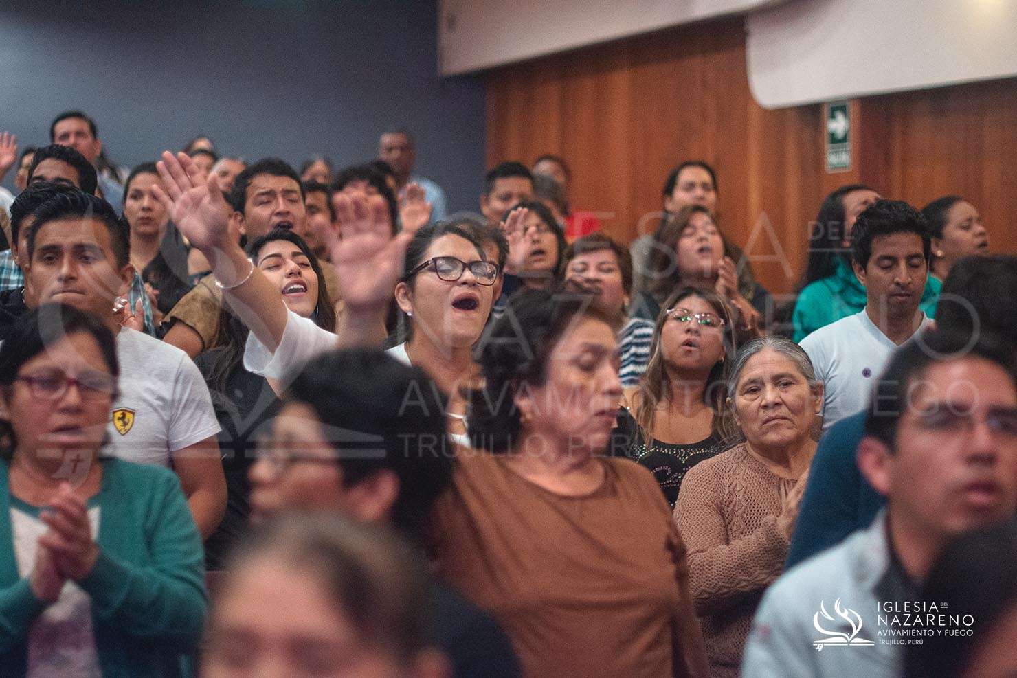 Celebraci&oacute;n Y Avivamiento