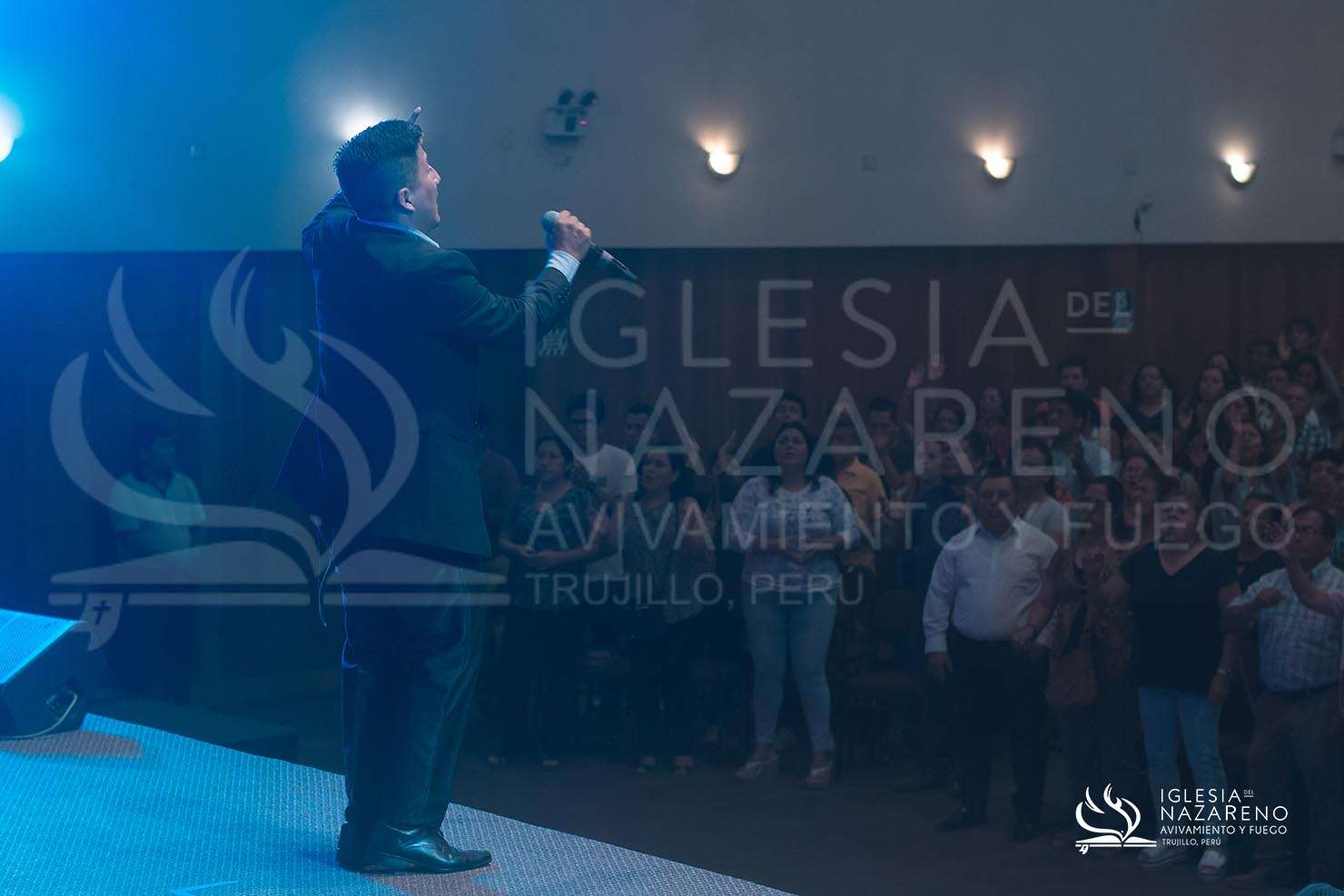 Noche de Milagros