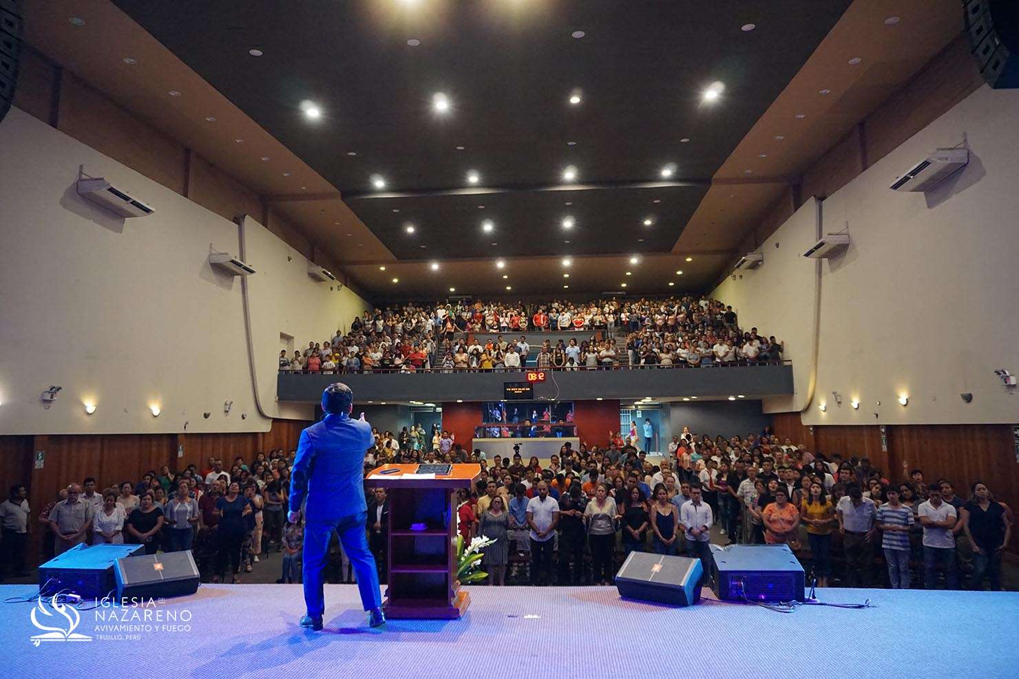 Celebraci&oacute;n Y Avivamiento
