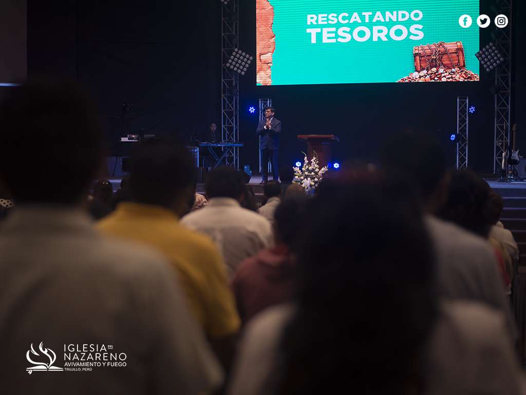 Celebraci&oacute;n Y Avivamiento