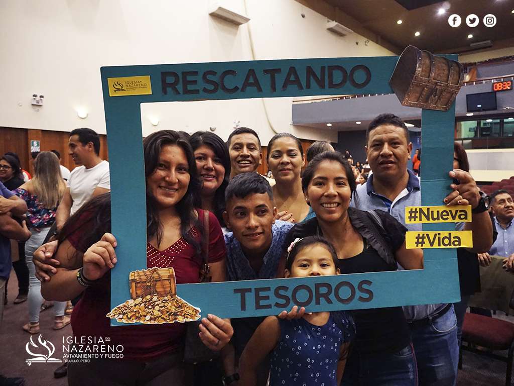 Celebraci&oacute;n Y Avivamiento