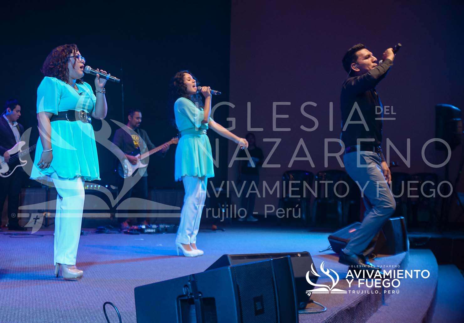 Celebraci&oacute;n Y Avivamiento