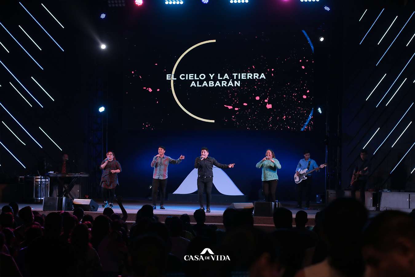 Celebraci&oacute;n Y Avivamiento