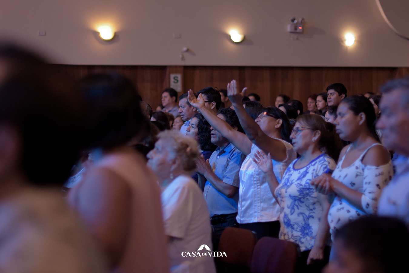 Celebraci&oacute;n Y Avivamiento